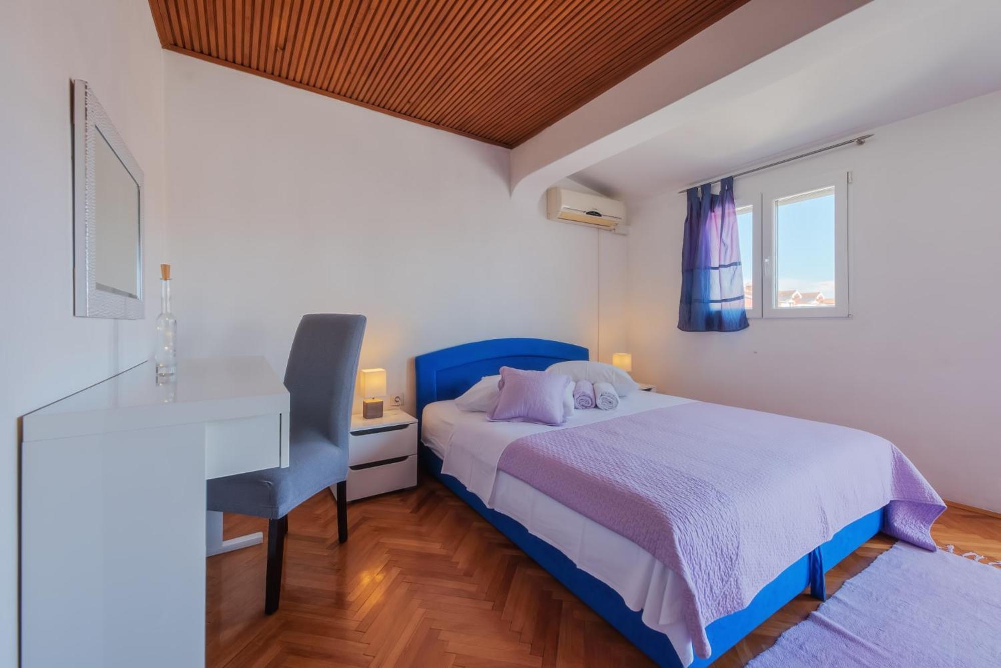Perica Apartment And Perica Room With Separate Entrance Zadar Exterior photo