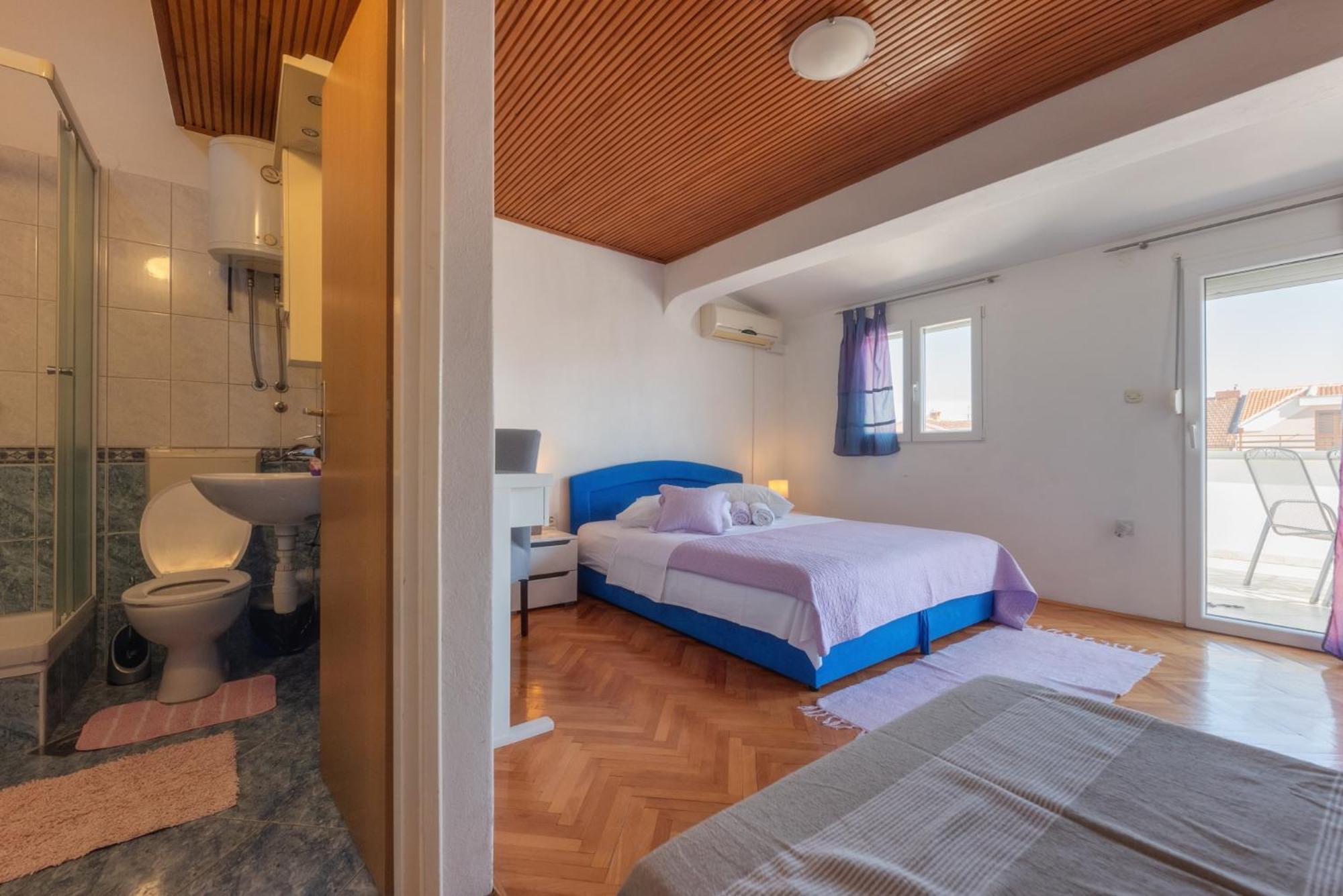 Perica Apartment And Perica Room With Separate Entrance Zadar Exterior photo